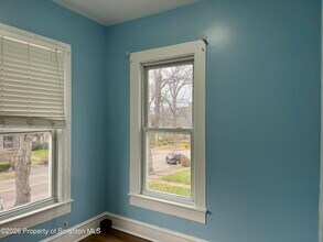 1528 Wyoming Ave in Scranton, PA - Building Photo - Building Photo