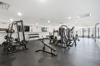 Veranda Apartments in Philadelphia, PA - Foto de edificio - Building Photo