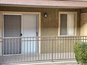 5160 Indian River Dr in Las Vegas, NV - Building Photo - Building Photo
