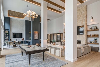 The Grayson on 4th in Fort Worth, TX - Building Photo - Building Photo