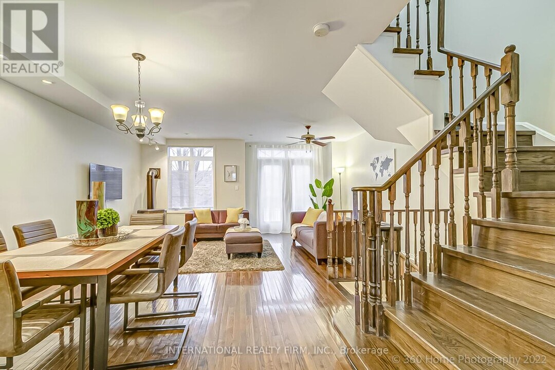 71 Blair St in Toronto, ON - Building Photo