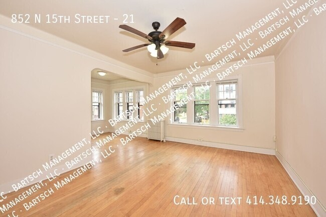 852 N 15th St in Milwaukee, WI - Foto de edificio - Building Photo