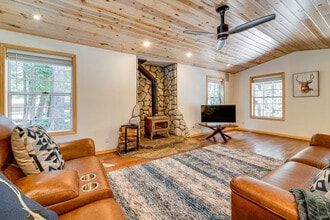 14474 Northwoods Blvd, Unit ID1386085P in Truckee, CA - Foto de edificio - Building Photo