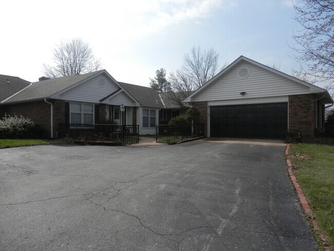 property at 1510 Woodrail Ave