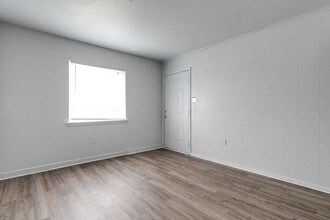 1909 Whitcomb St-Unit -5 in Richmond, VA - Building Photo - Building Photo