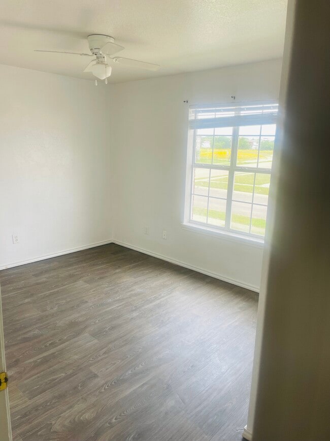 2804 Cantabrian Dr, Unit D in Killeen, TX - Building Photo - Building Photo