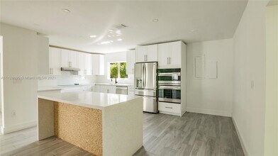 10 Prospect Dr in Coral Gables, FL - Building Photo - Building Photo