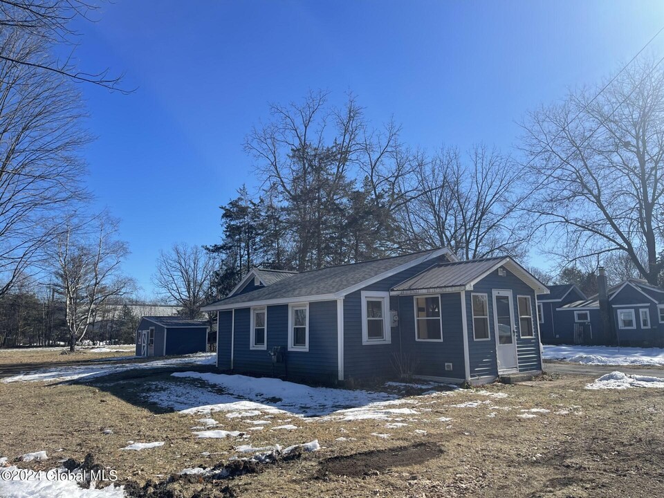 23 May St in Fort Edward, NY - Building Photo