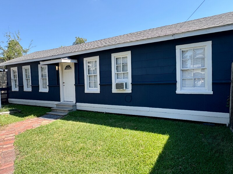 902 Tulane St in Houston, TX - Building Photo