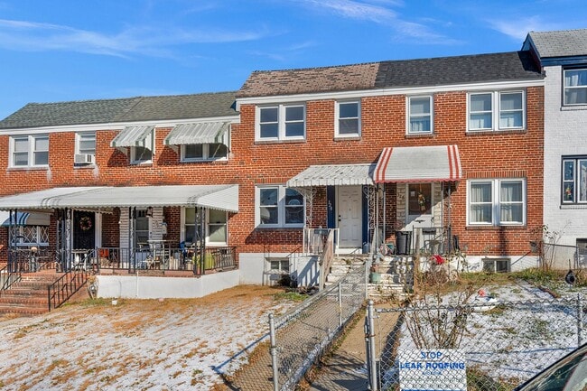 328 W Riverview Rd in Brooklyn Park, MD - Building Photo - Building Photo