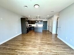 21 Summer St in Natick, MA - Building Photo - Building Photo