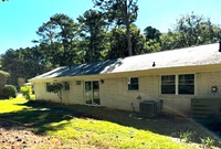 1497 Drayton Woods Dr in Tucker, GA - Foto de edificio - Building Photo