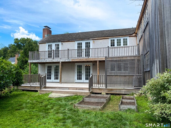 165 Drum Hill Rd in Wilton, CT - Building Photo - Building Photo