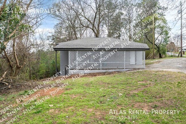 property at 841a Lynn Dale Ln
