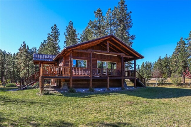 property at 886 Garrison Dr