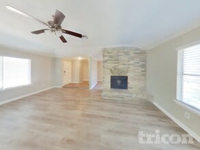 17526 Jolly Boat Dr in Crosby, TX - Foto de edificio - Building Photo