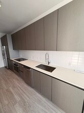 275 NW 26th St, Unit SA3 in Miami, FL - Foto de edificio - Building Photo