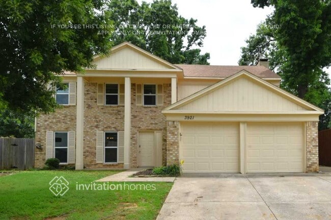 property at 3921 Willow Run Dr