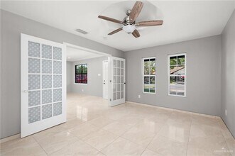 12 Victoria St in Hidalgo, TX - Building Photo - Building Photo