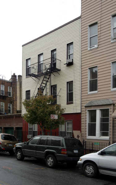 1411 DeKalb Ave in Brooklyn, NY - Building Photo