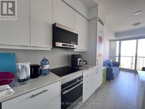 30-2230 Elm Dr W in Mississauga, ON - Building Photo - Building Photo