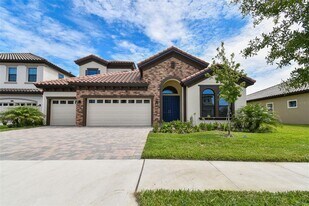 11239 Rustic Timber Lp in San Antonio, FL - Building Photo