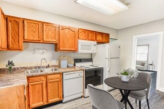 The Union Apartments in Lafayette, IN - Foto de edificio - Building Photo