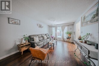 1187 Skylark Ave in Oshawa, ON - Building Photo - Building Photo