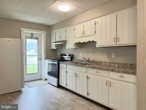 104 S Front St in Liverpool, PA - Building Photo - Building Photo
