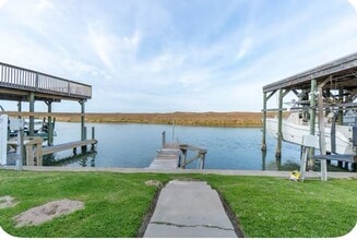14898 Granada Dr, Unit 4 in Corpus Christi, TX - Building Photo - Building Photo