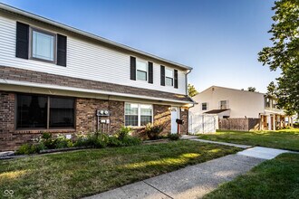 4839 Oakwood Trail in Indianapolis, IN - Building Photo - Building Photo