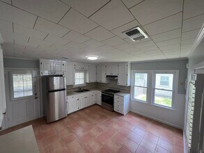 204 Belle Dame Dr in Lafayette, LA - Building Photo - Building Photo