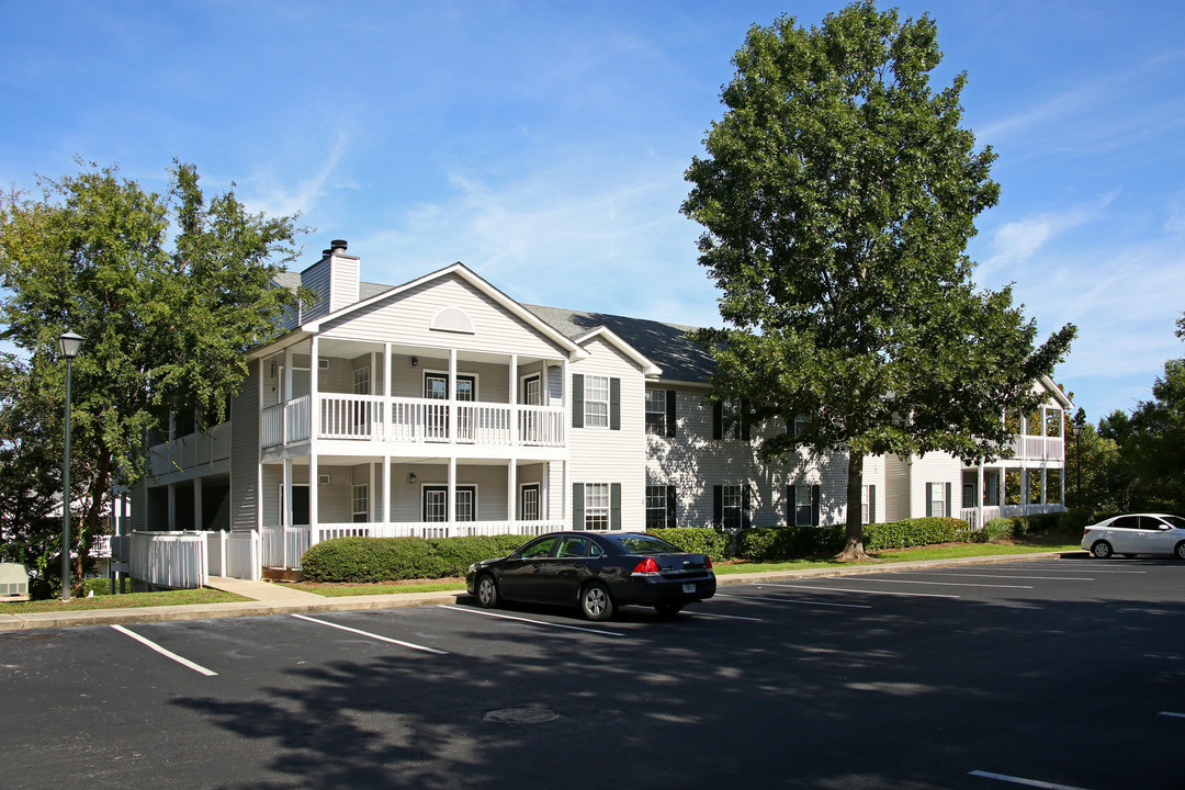 Arbor View in Tallahassee, FL - Foto de edificio