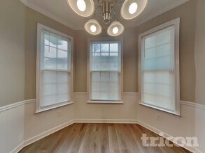 2313 Temple View Dr in Snellville, GA - Building Photo - Building Photo