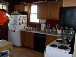 1447 Williamson St in Madison, WI - Building Photo - Building Photo