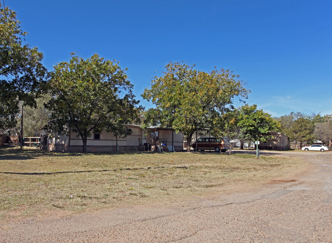 7502 Ave H in Lubbock, TX - Building Photo - Building Photo