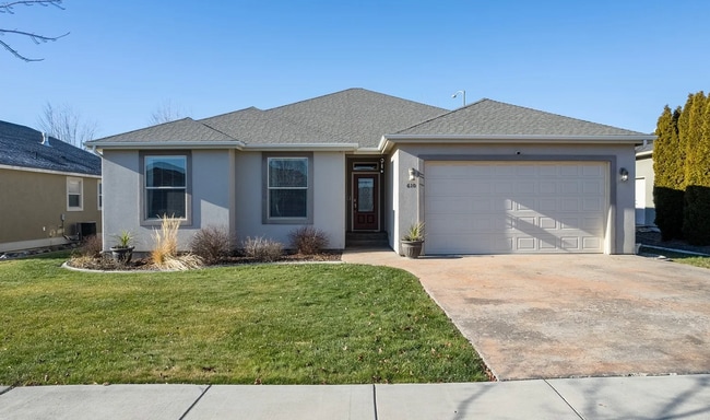 property at 610 Torrey Pines Dr