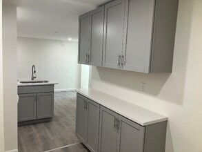 622 Cummins Hwy in Boston, MA - Foto de edificio - Building Photo