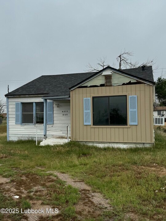 4215 E 65th St in Lubbock, TX - Building Photo