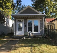 1005 Charles St in Louisville, KY - Building Photo