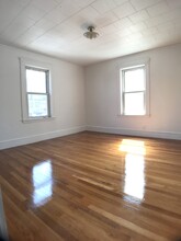 6 Endicott Ave, Unit 2 in Somerville, MA - Foto de edificio - Building Photo