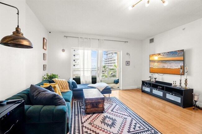 property at 471 NE 25th St