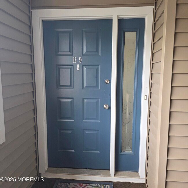 290 N Main St in Ocean Township, NJ - Building Photo - Building Photo
