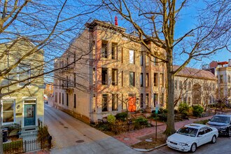 625 3rd St Ne in Washington, DC - Foto de edificio - Building Photo