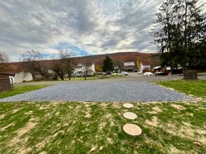 423 Center St in Lykens, PA - Building Photo - Building Photo