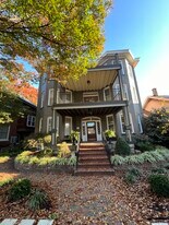 1233 Bardstown Rd, Unit Highland Lofts Unit 5 in Louisville, KY - Building Photo