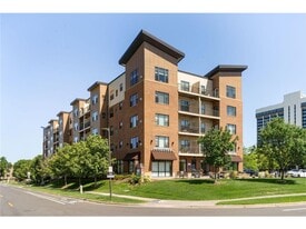 1155 Ford Rd in Minneapolis, MN - Building Photo