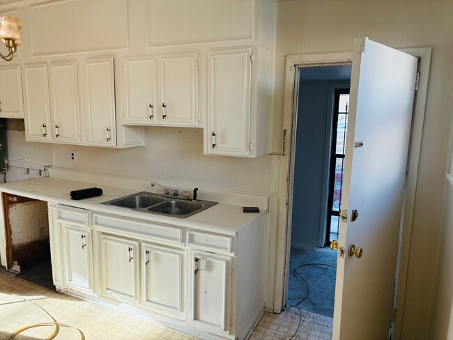 16 Little St in Gadsden, AL - Building Photo - Building Photo