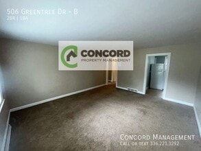506 Greentree Dr in Greensboro, NC - Building Photo - Building Photo