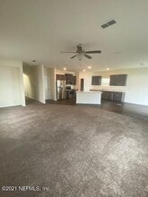 8333 Cape Fox Dr in Jacksonville, FL - Building Photo - Building Photo